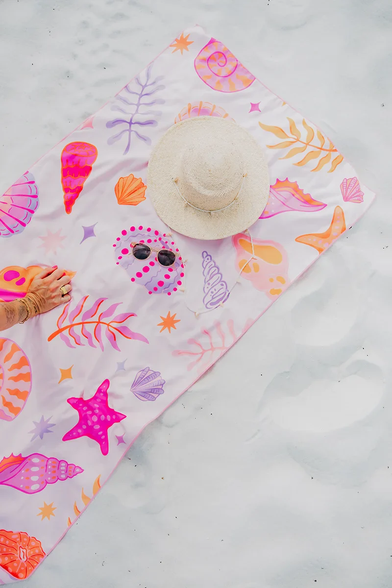 Beach Shells Reversible Quick Dry Towel