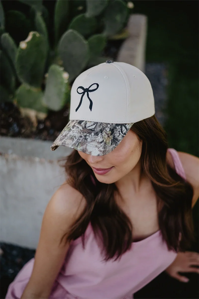 Coquette Bow Vintage Two-Toned Hat - Image 9