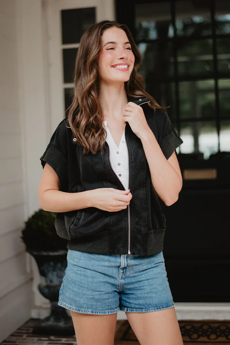 Black Women's Vest Lightweight - Image 2