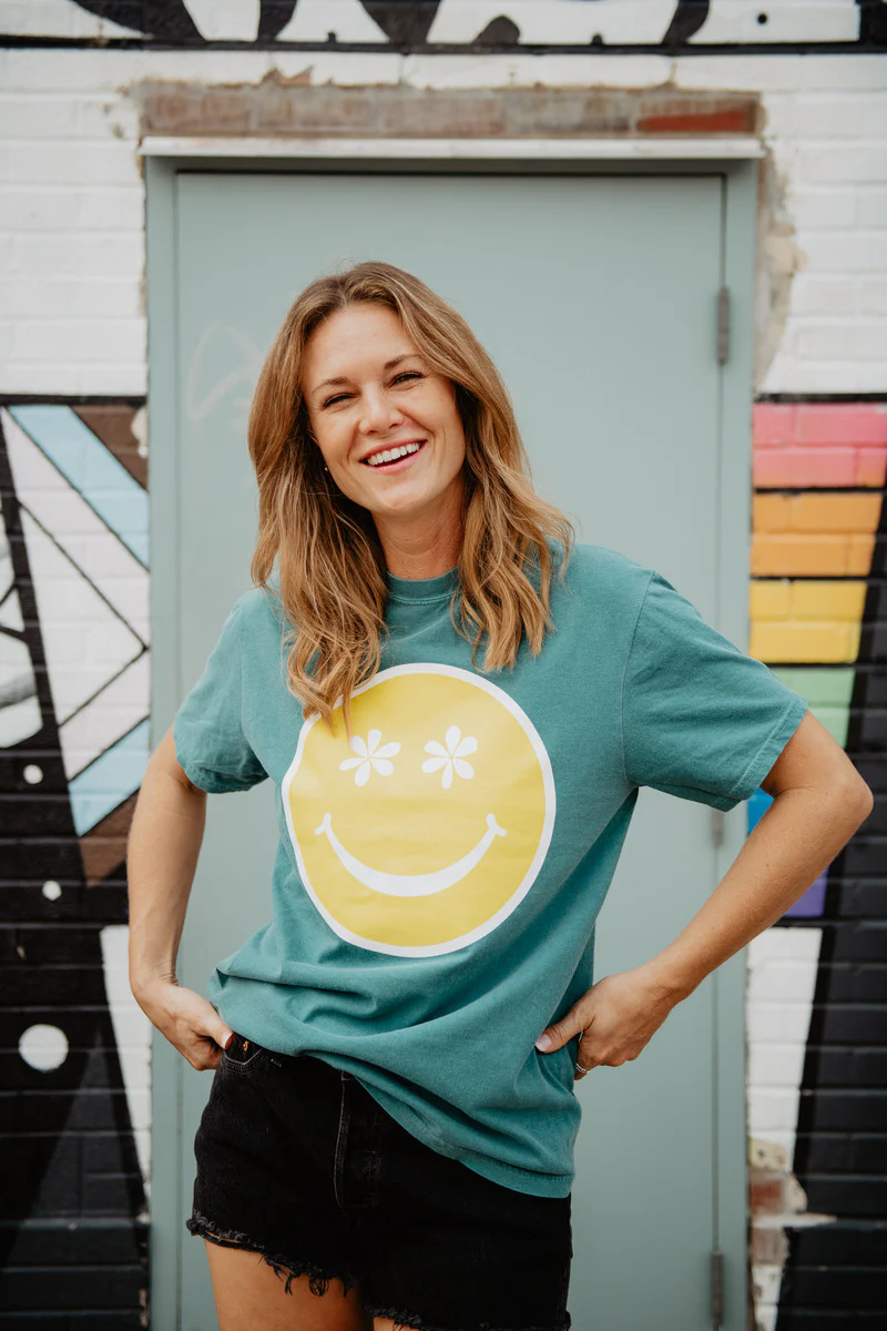 Daisy Eyes Happy Face Graphic Tee - Image 2