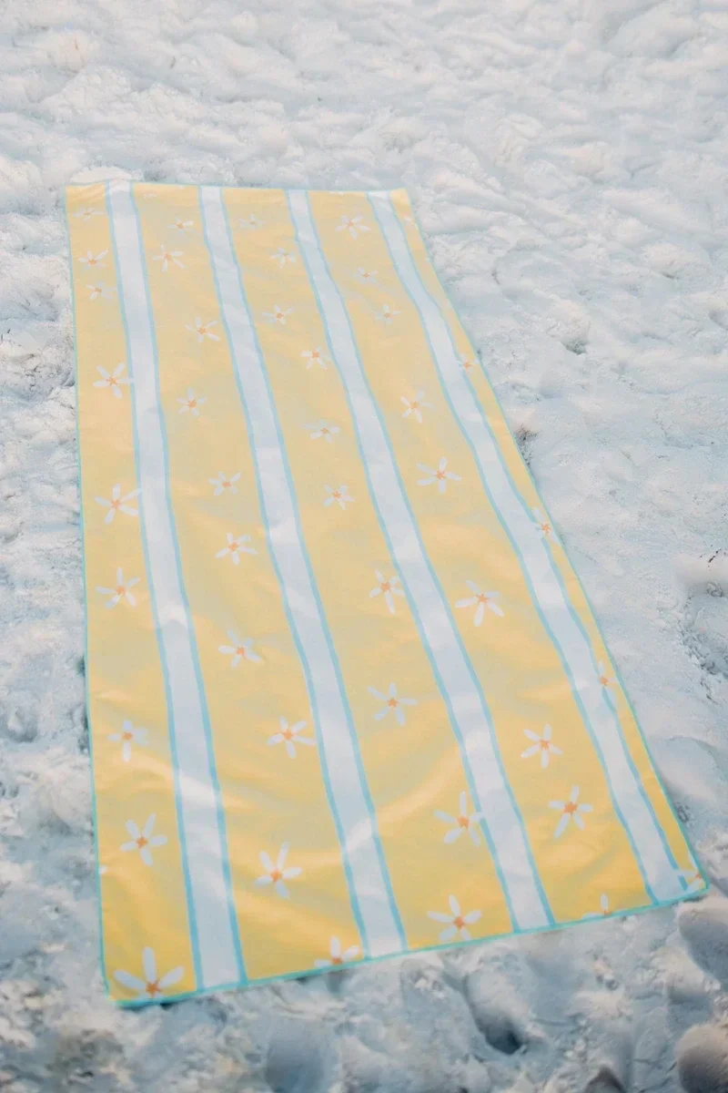 Lemons Quick Dry Reversible Beach Towel - Image 3