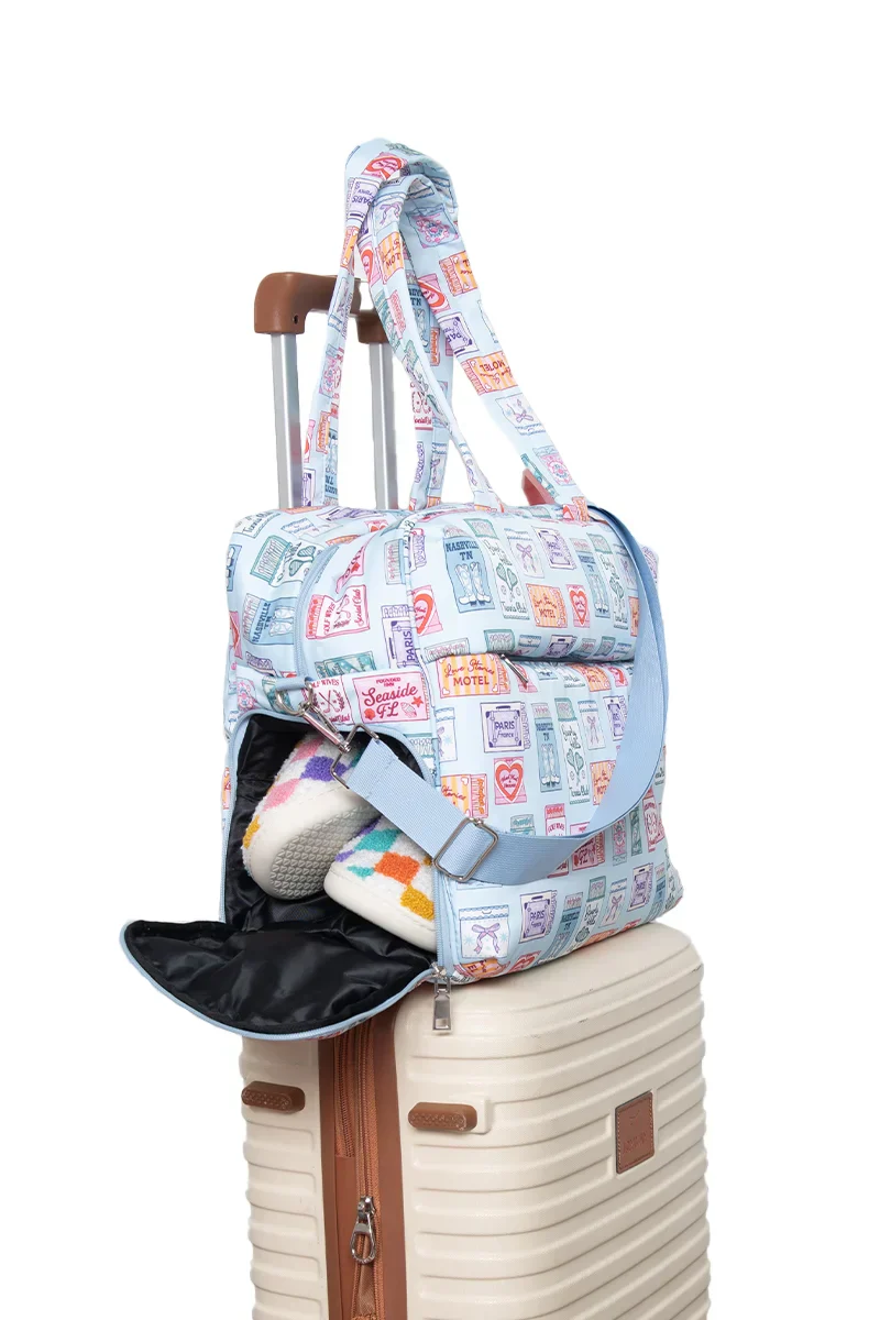 Traveling Matchbook Weekend Bags Women - Image 7