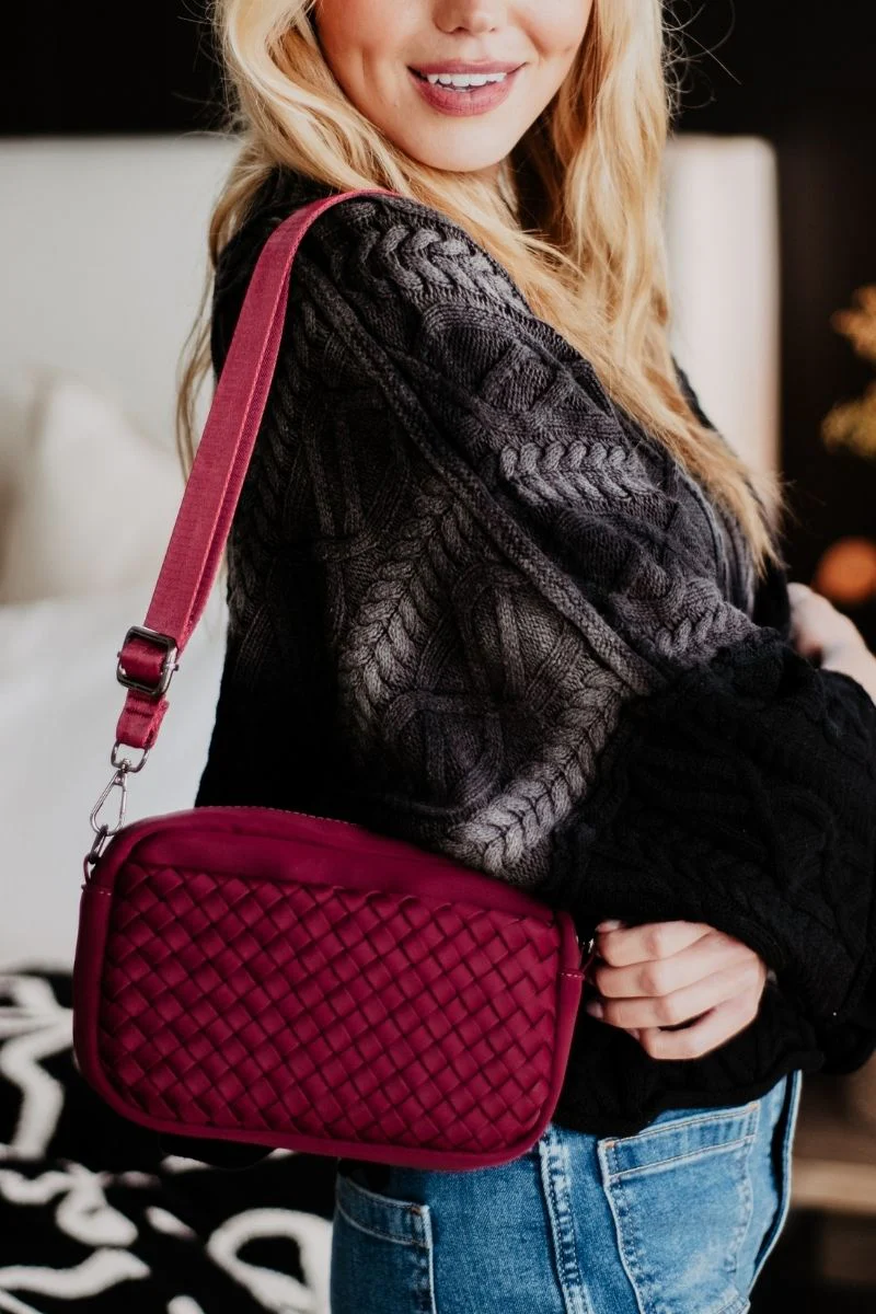 Wine Woven Crossbody Bag for Women - Image 2